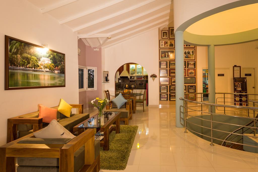 Shalom Residence Канді Екстер'єр фото
