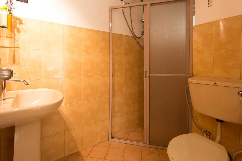 Shalom Residence Канді Екстер'єр фото