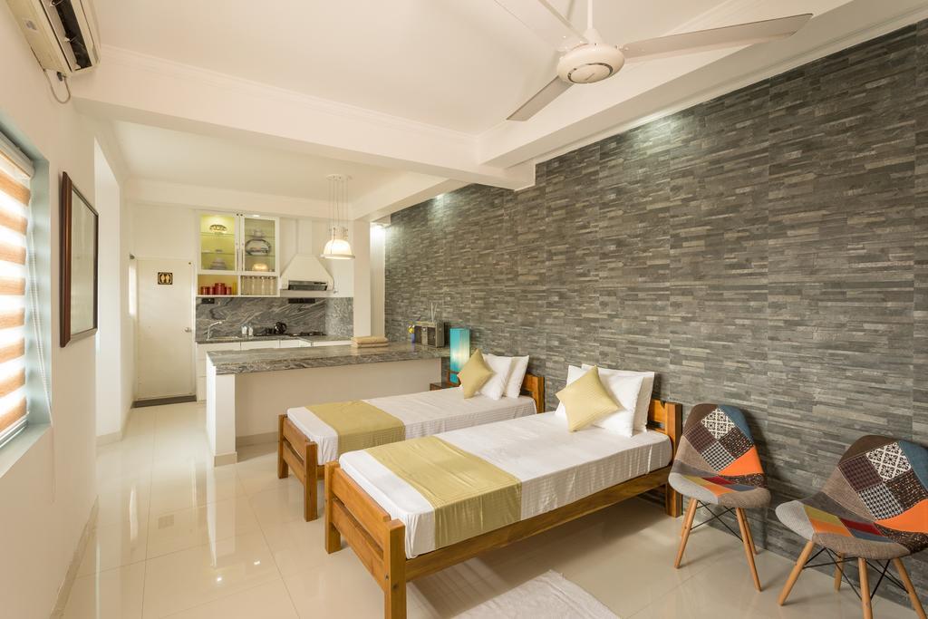 Shalom Residence Канді Екстер'єр фото