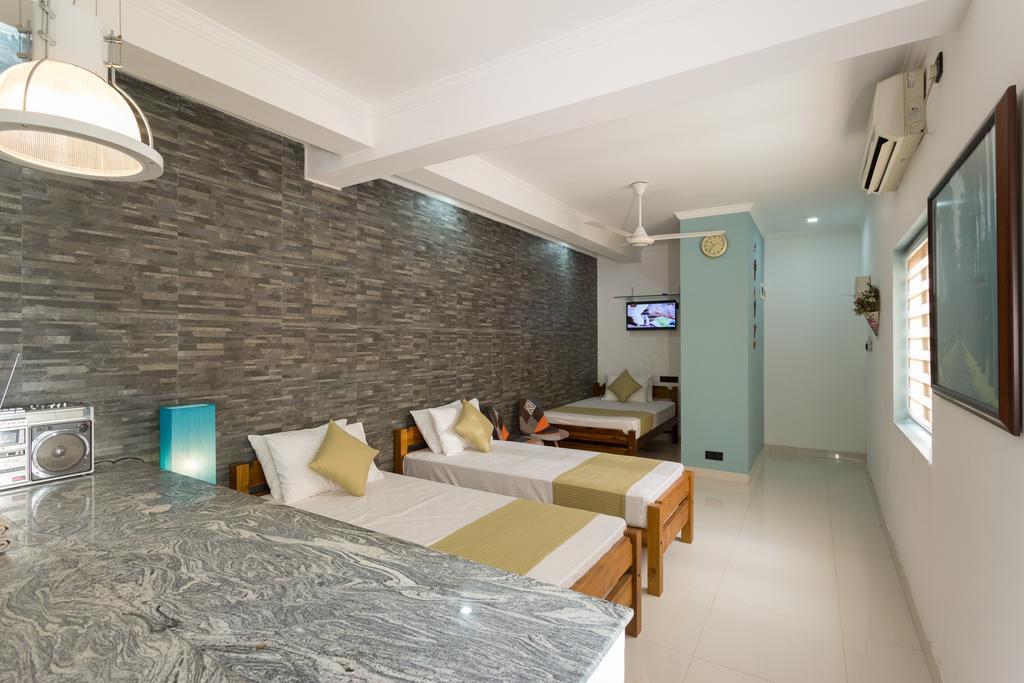 Shalom Residence Канді Екстер'єр фото